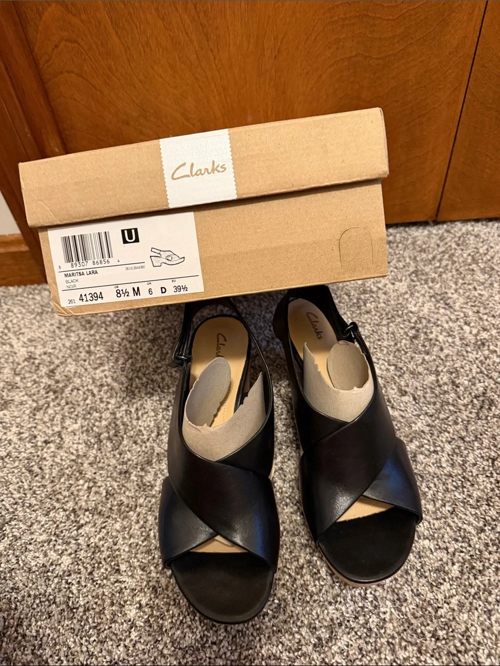 Clarks slingback wedge